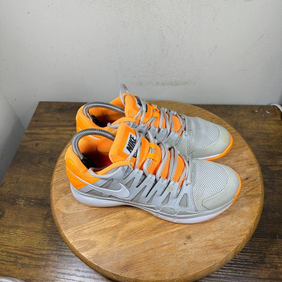 Nike Vapor Court Tennis Shoes Women\'s Gray Orange Sneakers Size 8 543222-018